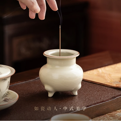 Ru-style incense burner for the gongfu tea room
