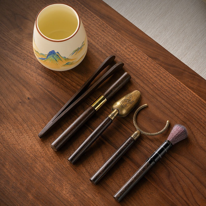 Ru-Style Thousand-Li Landscape automatic tea set – detail