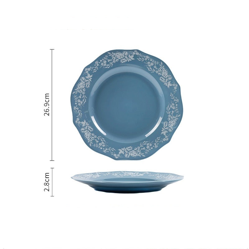 Blue Danube dinnerware set – detail