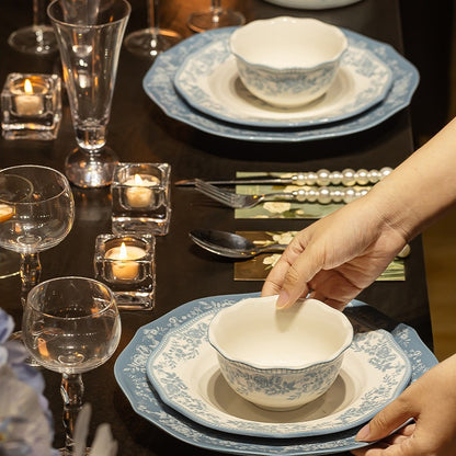 Blue Danube dinnerware set – detail