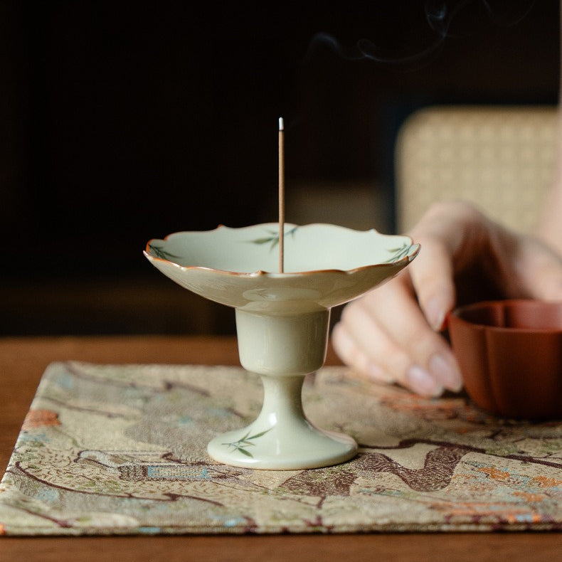Hand-Painted Bamboo Incense Burner – Plant-Ash Glaze