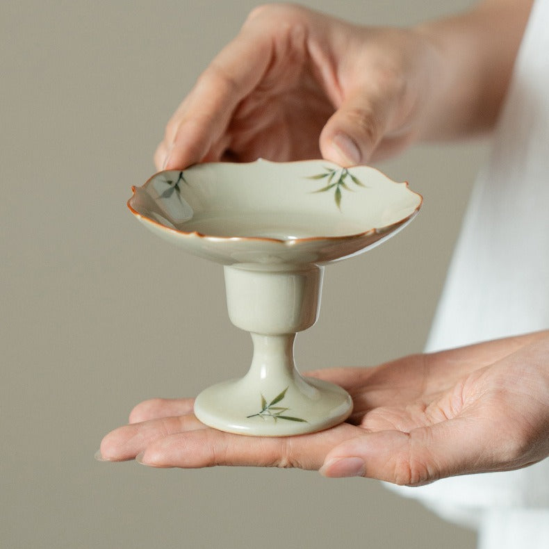 Hand-Painted Bamboo Incense Burner – Plant-Ash Glaze