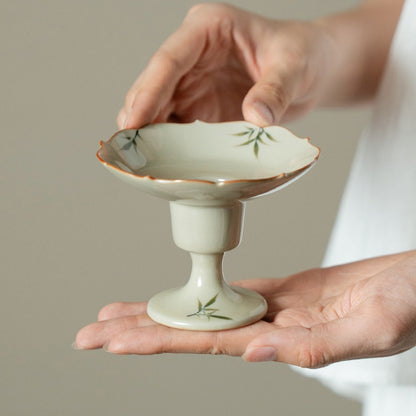Hand-Painted Bamboo Incense Burner – Plant-Ash Glaze