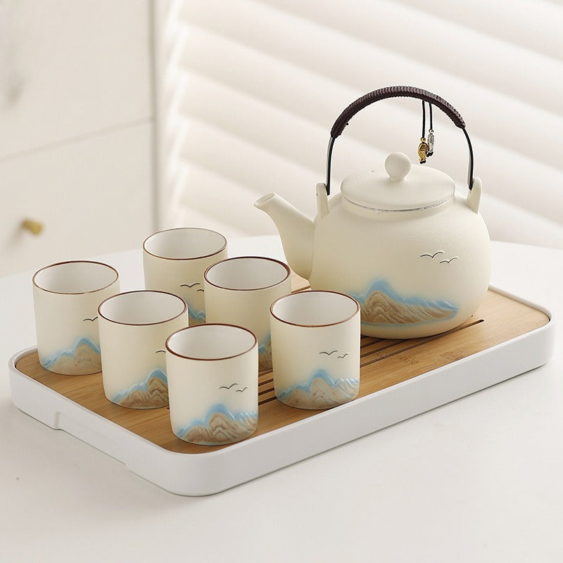 Matte distant-mountain tea set – detail