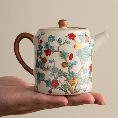 Ru-Style Golden Plum tea set – detail