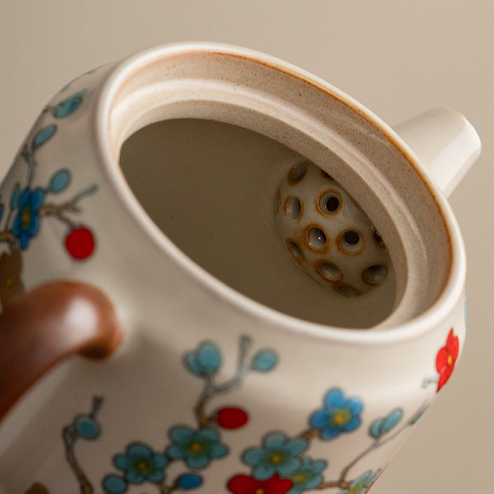 Ru-Style Golden Plum tea set – detail