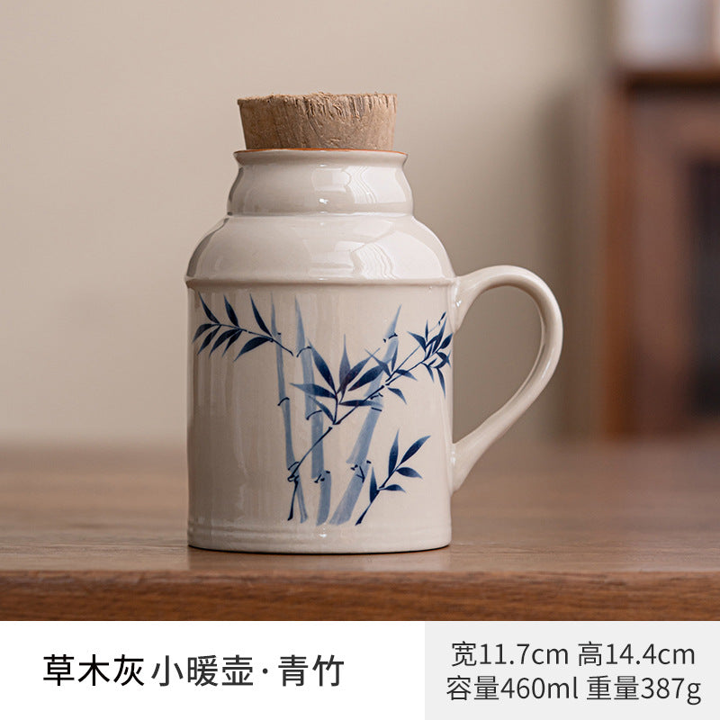 Decorative Porcelain Tea Vessel Collection