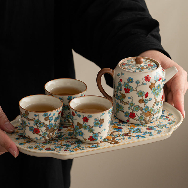 Ru-Style Golden Plum tea set – detail