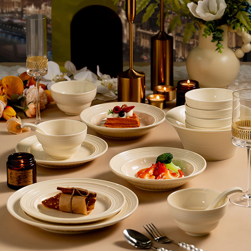 Jingdezhen milky-white dinnerware set – detail