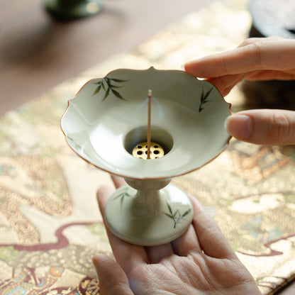 Hand-Painted Bamboo Incense Burner – Plant-Ash Glaze