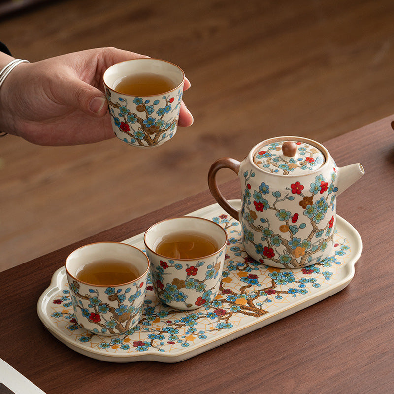 Ru-Style Golden Plum tea set – detail