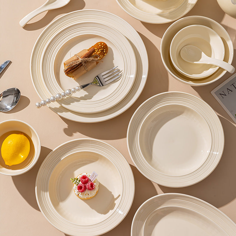 Jingdezhen milky-white dinnerware set – detail