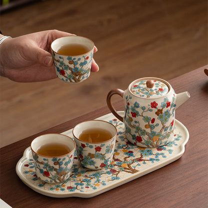 Ru-Style Golden Plum tea set – detail