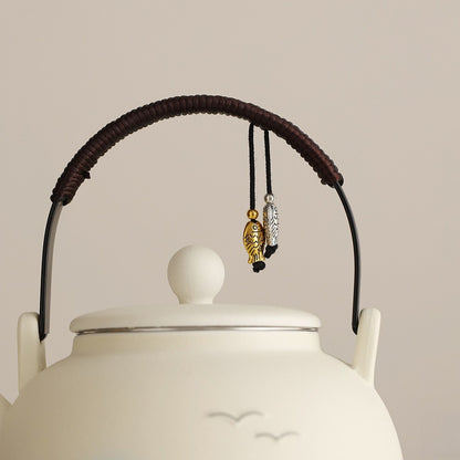 Matte distant-mountain tea set – detail