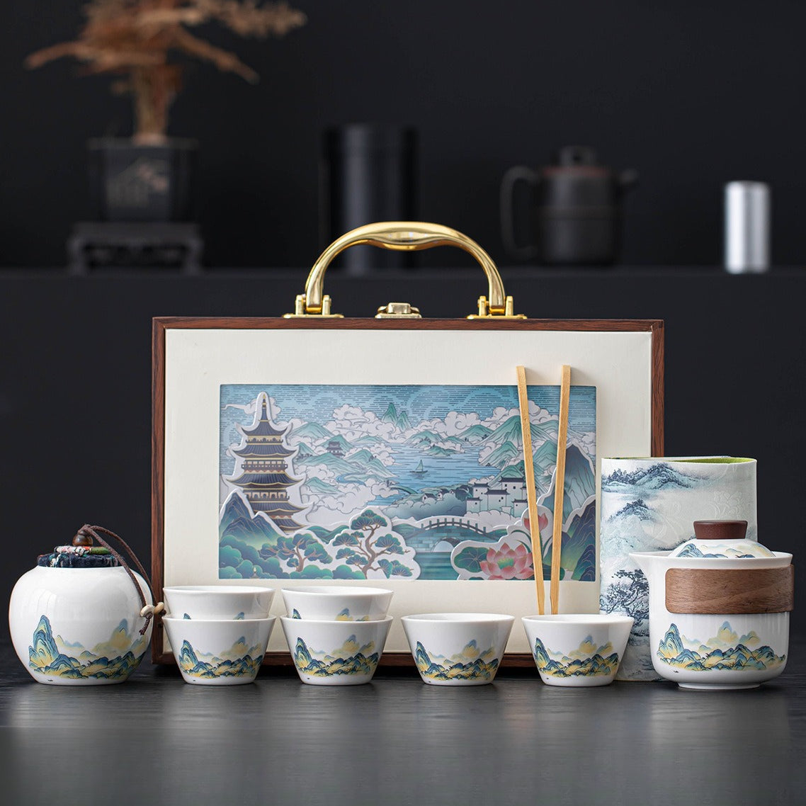 Thousand-Li Landscape Travel Gongfu Tea Set – Wooden Gift Box
